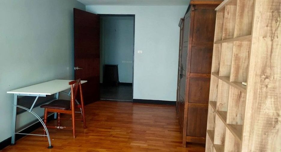 Wohnung zur Miete mit 2 Zimmer in Watthana, Bangkok