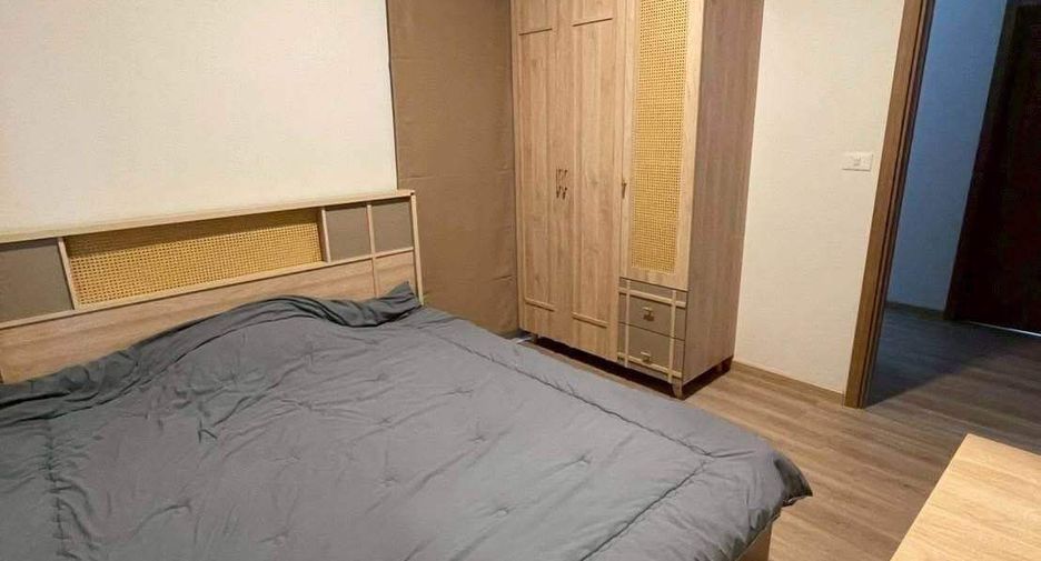 For rent 3 bedrooms house in Khlong Sam Wa, Bangkok