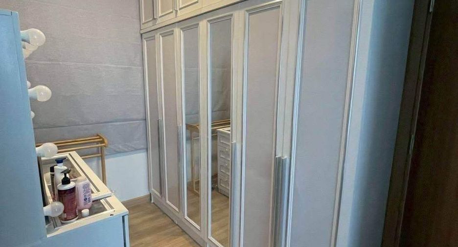 For rent 3 bedrooms house in Khlong Sam Wa, Bangkok