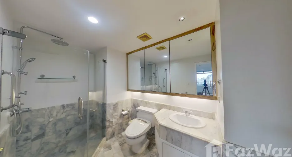 For rent 3 ベッドルーム condo in Watthana, Bangkok
