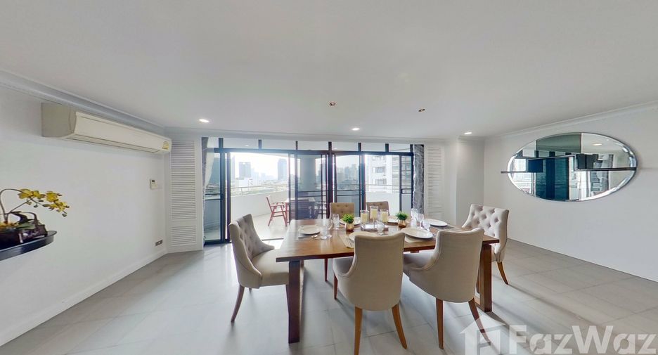 Condo en alquiler de 3 habitaciones en Watthana, Bangkok