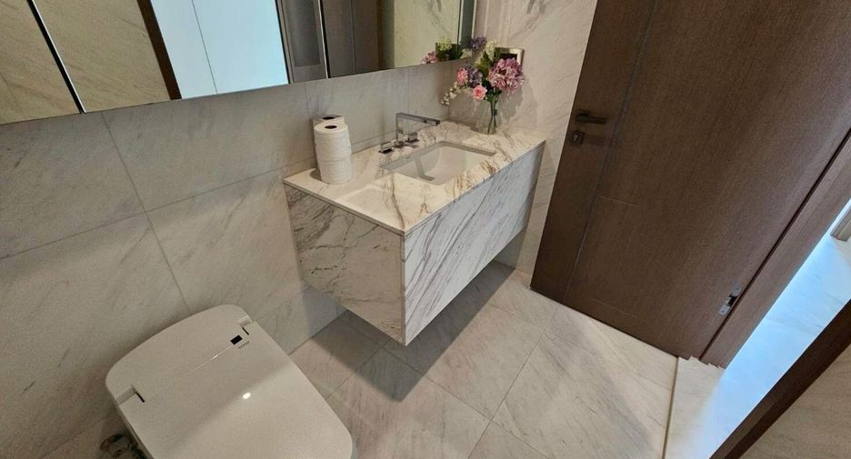 Condo en alquiler de 2 habitaciones en Watthana, Bangkok