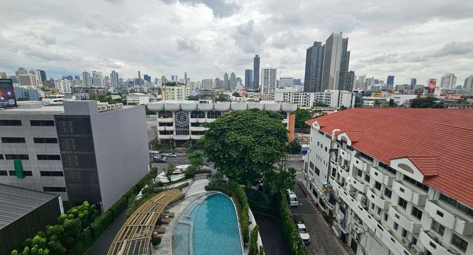 Condo en alquiler de 2 habitaciones en Watthana, Bangkok