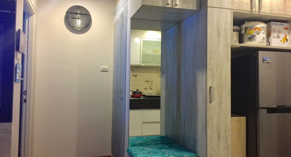 For rent 2 bedrooms condo in Bang Kho Laem, Bangkok