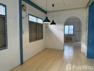 出租 3 卧室 独立屋 在 Khlong Toei, 曼谷