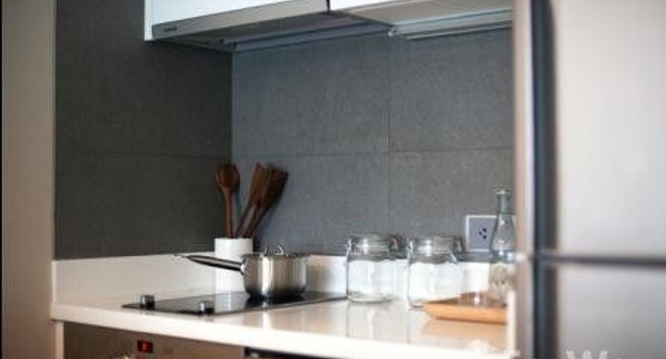 For rent 1 bed condo in Khlong Toei, Bangkok