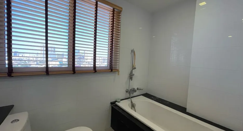 Wohnung zur Miete mit 1 Zimmer in Bang Na, Bangkok