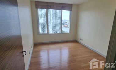For rent 2 bedrooms condo in Bang Kho Laem, Bangkok