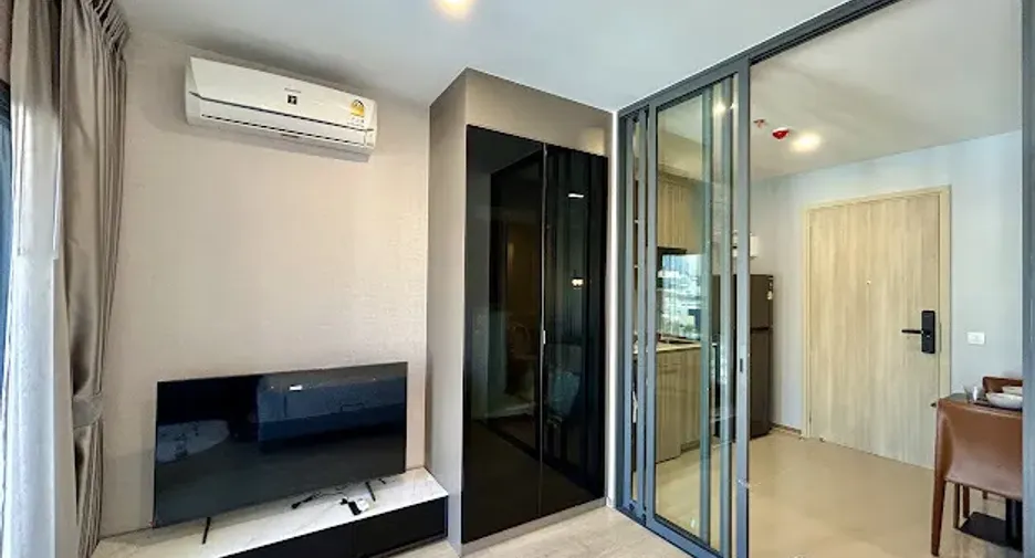 For rent 1 bed condo in Khlong Toei, Bangkok