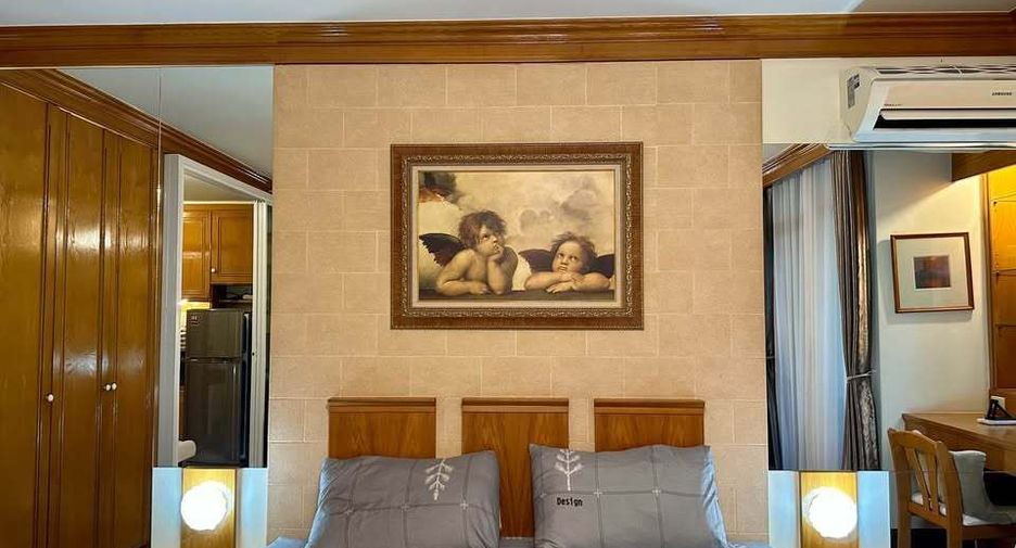 For rent 1 bed condo in Sathon, Bangkok