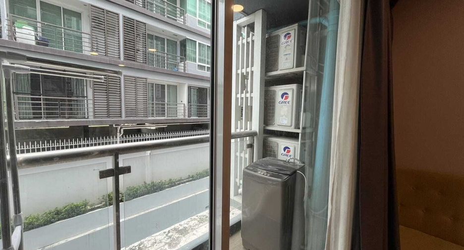 For rent 2 bedrooms condo in Bang Na, Bangkok