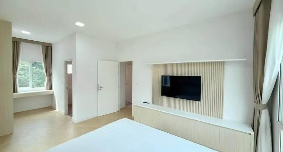 For rent 3 bedrooms house in Prawet, Bangkok
