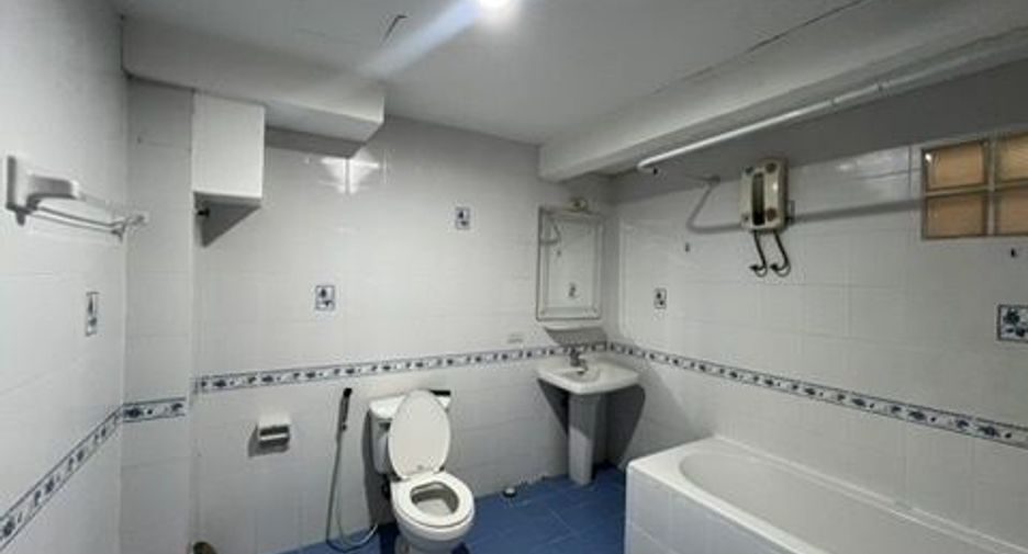 Apartment zur Miete mit 2 Zimmer in Watthana, Bangkok