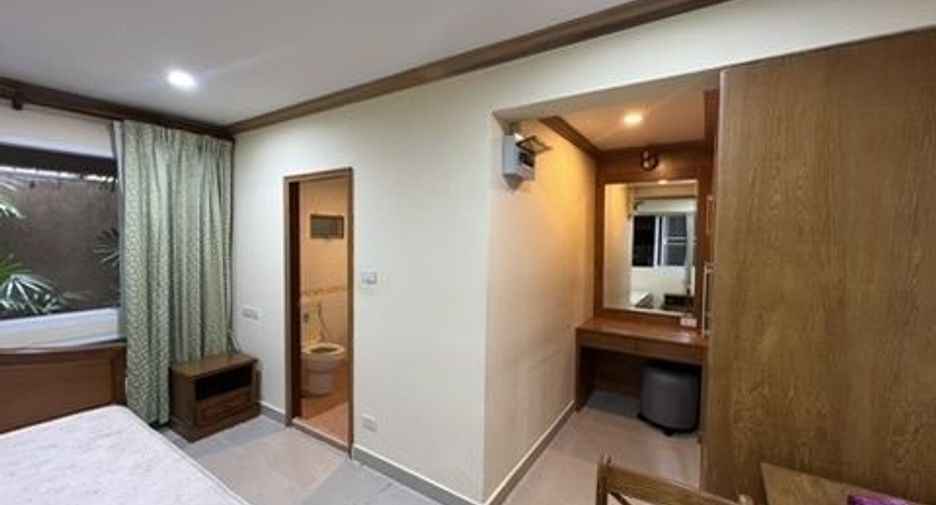 For rent 2 ベッドルーム apartment in Watthana, Bangkok