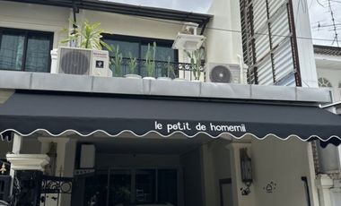 Reihenhaus zur Miete mit 5 Zimmer in Bang Khen, Bangkok