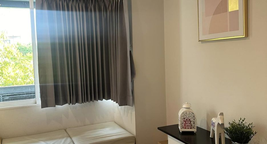 Wohnung zur Miete mit 1 Zimmer in Phra Khanong, Bangkok
