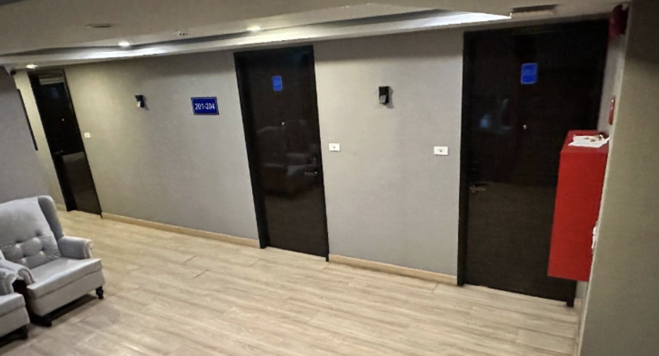 Hotel en alquiler de 62 habitaciones en Khlong Toei, Bangkok