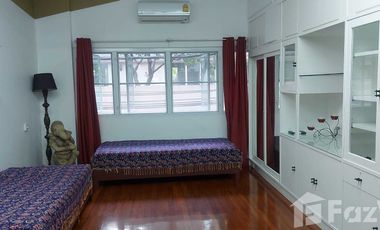 Apartamento en alquiler de 3 habitaciones en Sathon, Bangkok