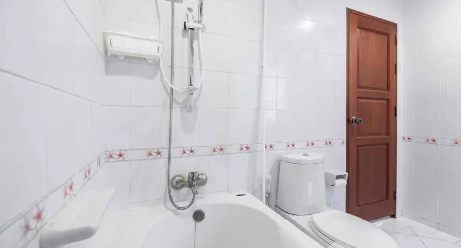 For rent 1 bed condo in Din Daeng, Bangkok