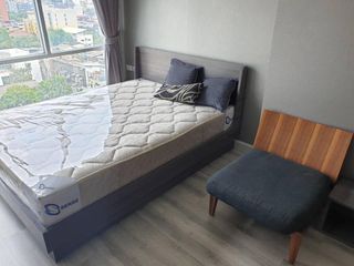 Condo en alquiler de 1 habitaciones en Sathon, Bangkok