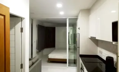 À louer 1 chambre condo à Khlong Toei, Bangkok