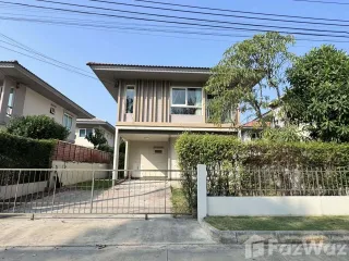 À louer 3 chambres maison à Bang Bo, Samut Prakan