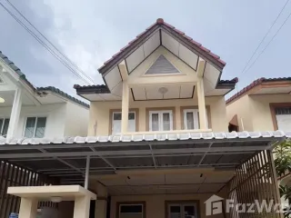 Casa adosada en alquiler de 3 habitaciones en Phasi Charoen, Bangkok
