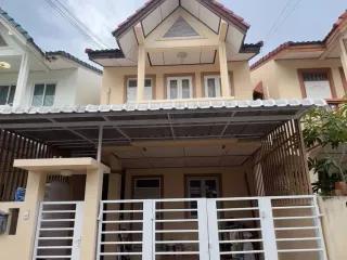 For Rent 3 Bedroom Townhouse In Phasi Charoen, Bangkok
