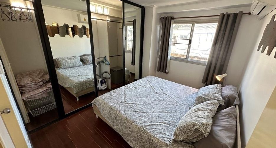 Wohnung zur Miete mit 2 Zimmer in Khlong Toei, Bangkok
