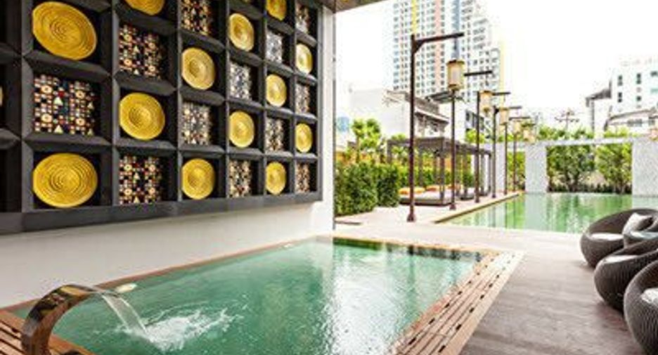 For rent 1 bed condo in Sathon, Bangkok