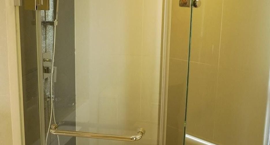 Wohnung zur Miete mit 2 Zimmer in Khlong Toei, Bangkok