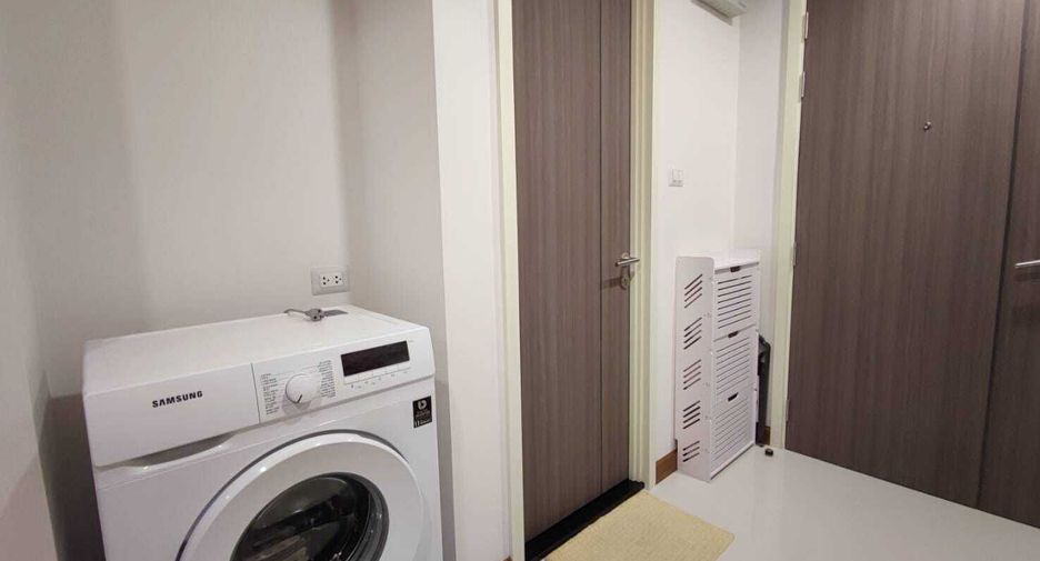 For rent 1 bed condo in Khlong San, Bangkok