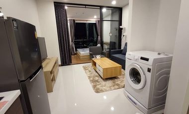 À louer 1 chambre condo à Khlong San, Bangkok
