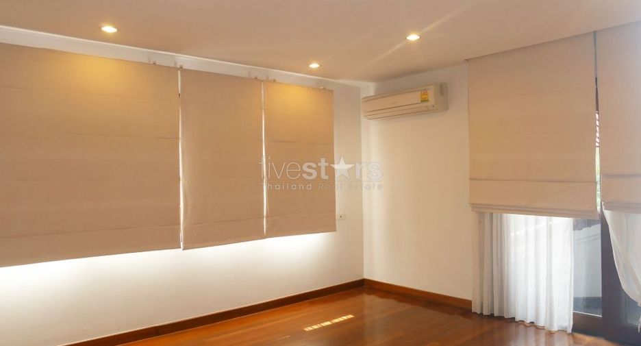 Haus zur Miete mit 5 Zimmer in Suan Luang, Bangkok