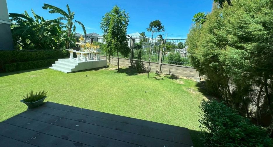 For rent 3 bedrooms house in Bang Phli, Samut Prakan