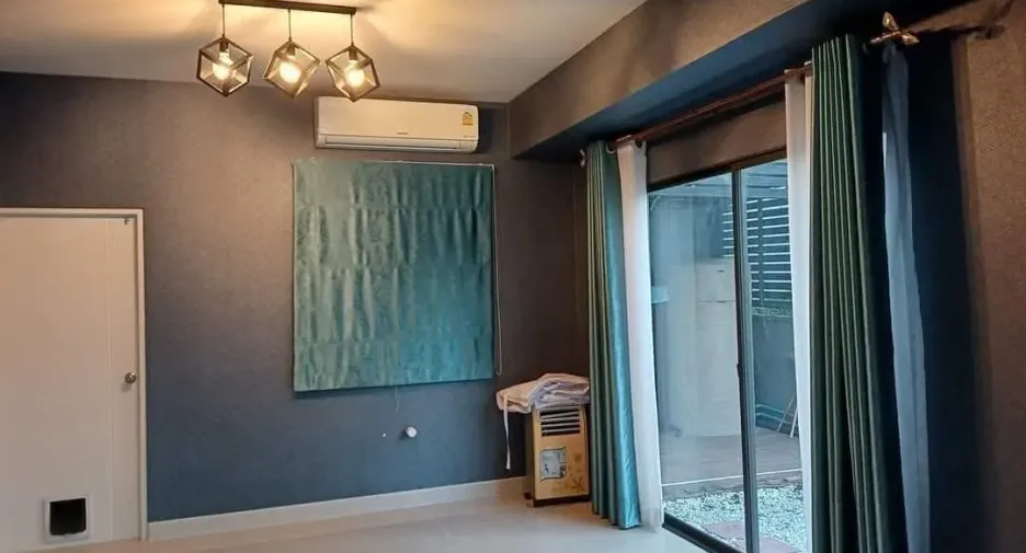 ให้เช่า 3 ห้องนอน ทาวน์เฮ้าส์ ใน บางพลี, สมุทรปราการ