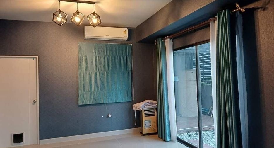 Аренда 3 спальни таунхаус в Bang Phli, Самутпракан