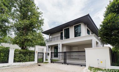 Haus zur Miete mit 4 Zimmer in Prawet, Bangkok