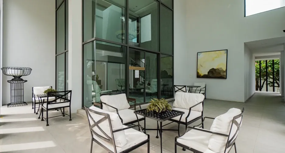 For rent 4 bedrooms house in Prawet, Bangkok