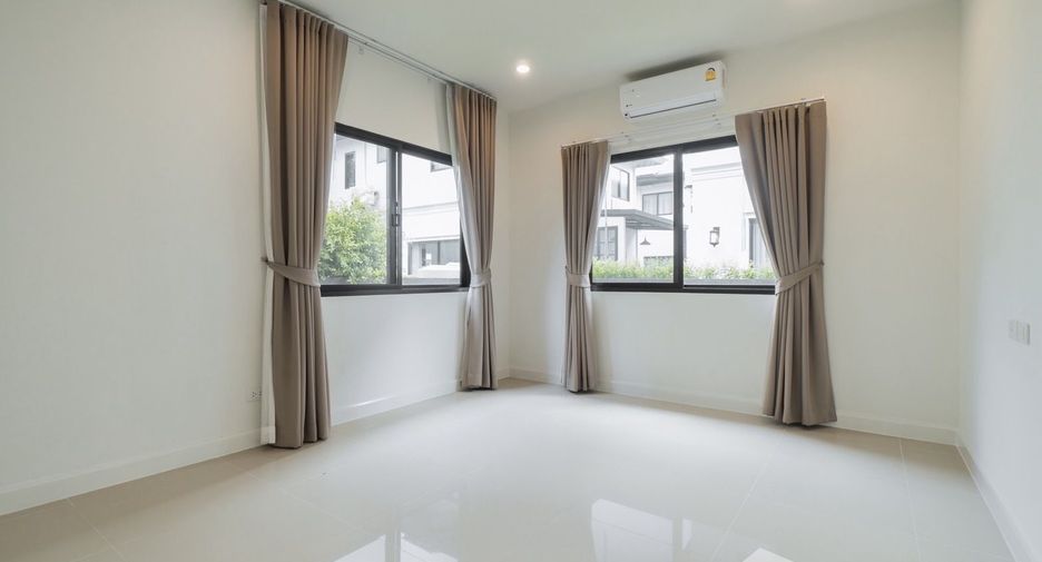 For rent 4 bedrooms house in Prawet, Bangkok