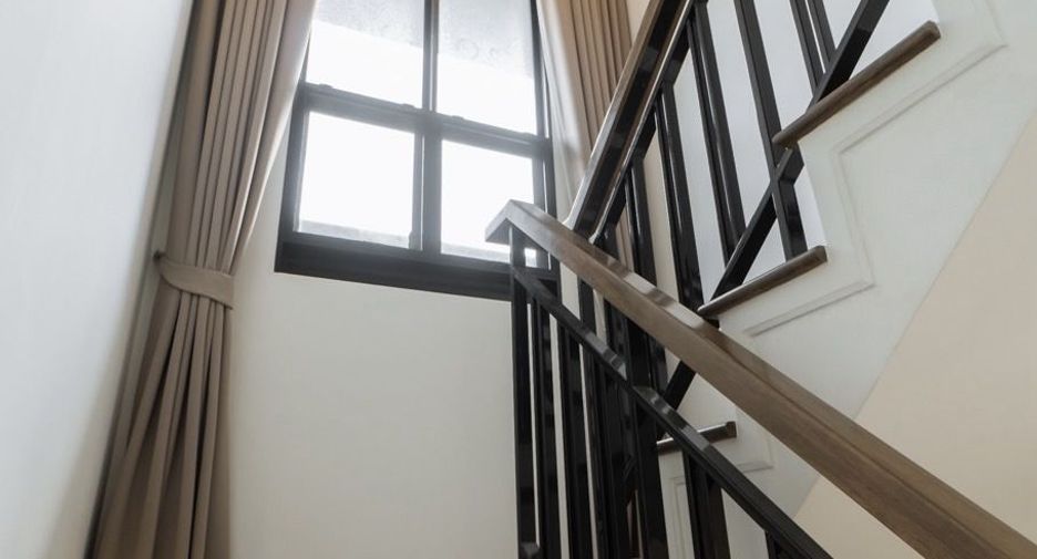 For rent 4 bedrooms house in Prawet, Bangkok