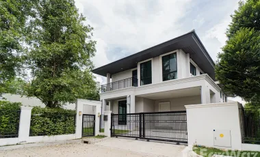 Haus zur Miete mit 4 Zimmer in Prawet, Bangkok