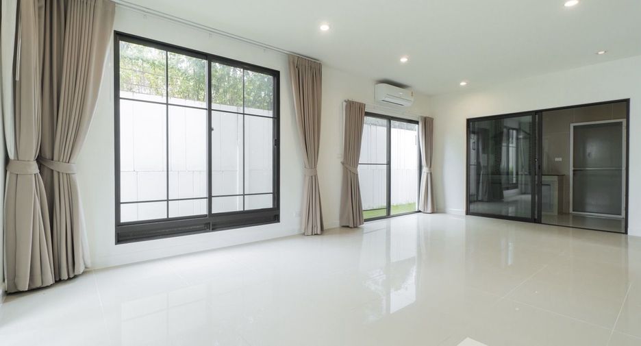 For rent 4 bedrooms house in Prawet, Bangkok