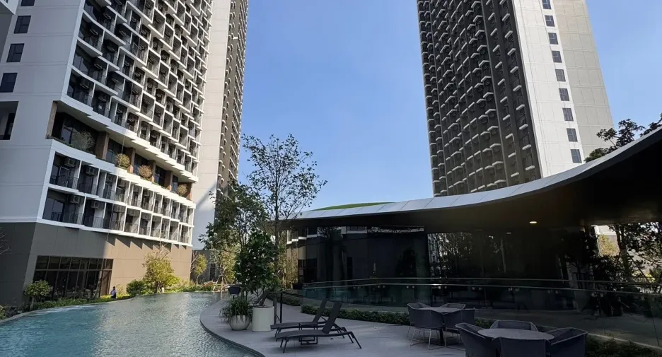 For rent 1 bed condo in Bang Kapi, Bangkok