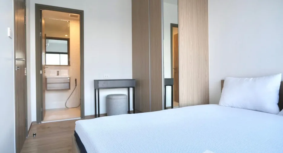 For rent 1 bed condo in Bang Kapi, Bangkok