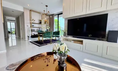 For rent 2 bedrooms condo in Sathon, Bangkok