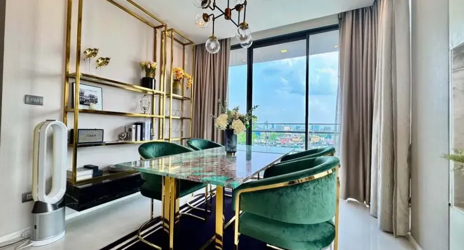 For rent 2 ベッドルーム condo in Sathon, Bangkok