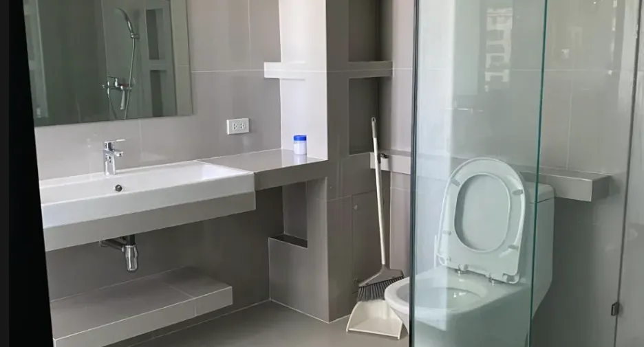 Condo en alquiler de 2 habitaciones en Sathon, Bangkok