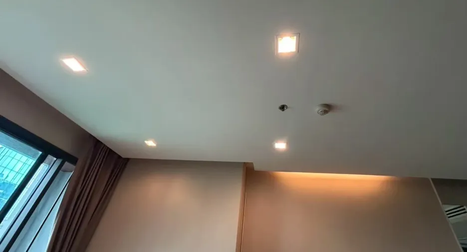 For rent 1 bed condo in Sathon, Bangkok