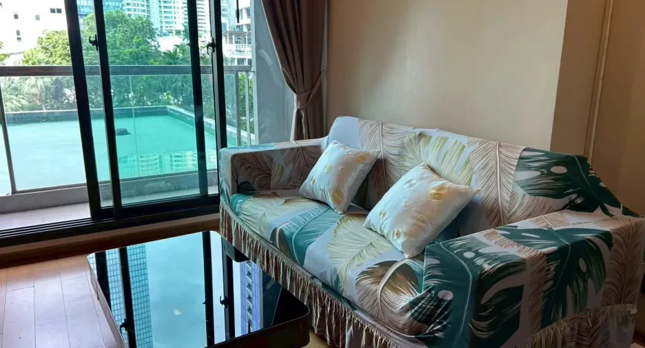 For rent 1 bed condo in Sathon, Bangkok